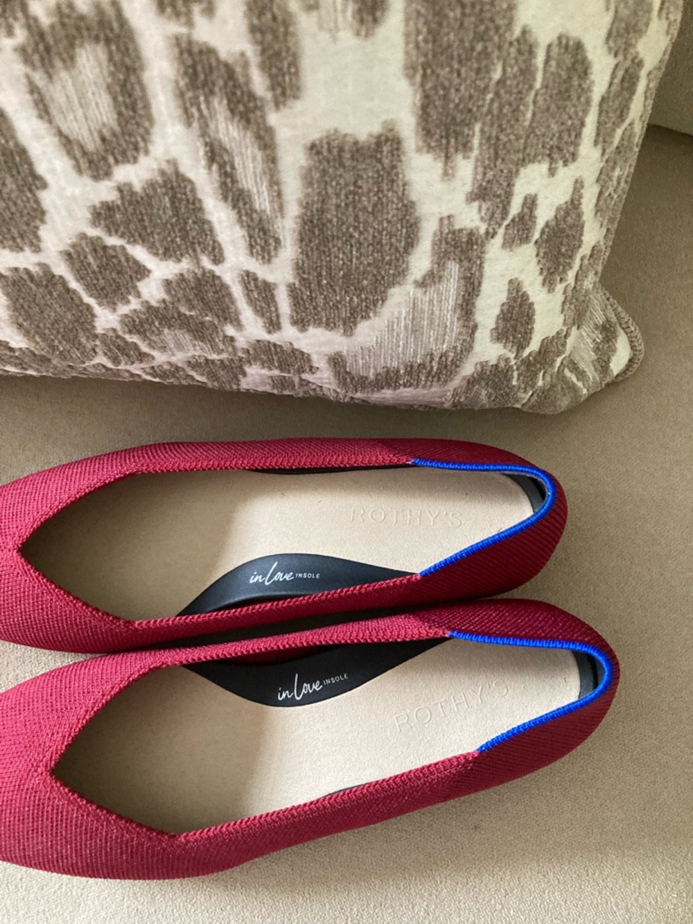 Rothy's Women’s Red Low Block Heel Size 9 W - Picture 9 of 10